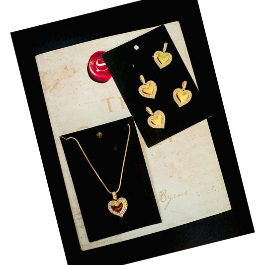 Chain and pendant set from Wags4Whiskers