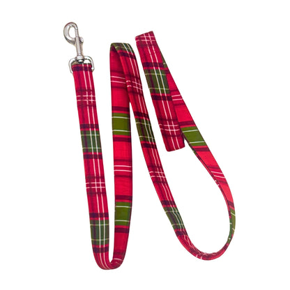 Checkered Charm Dog Leash from Wags4Whiskers Pet Store