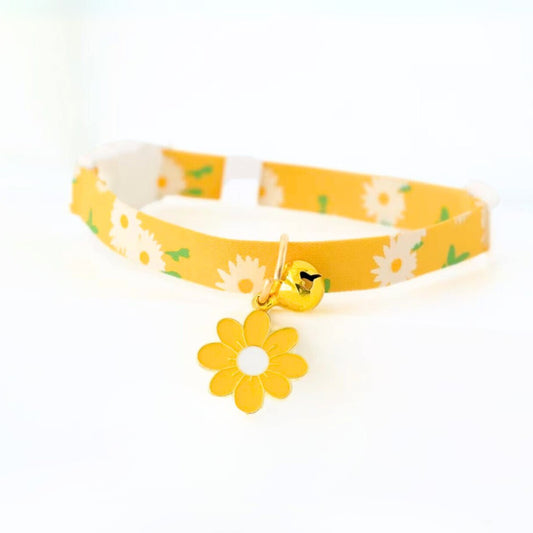 Yellow cat collars from Wags4Whiskers Pet Shop india